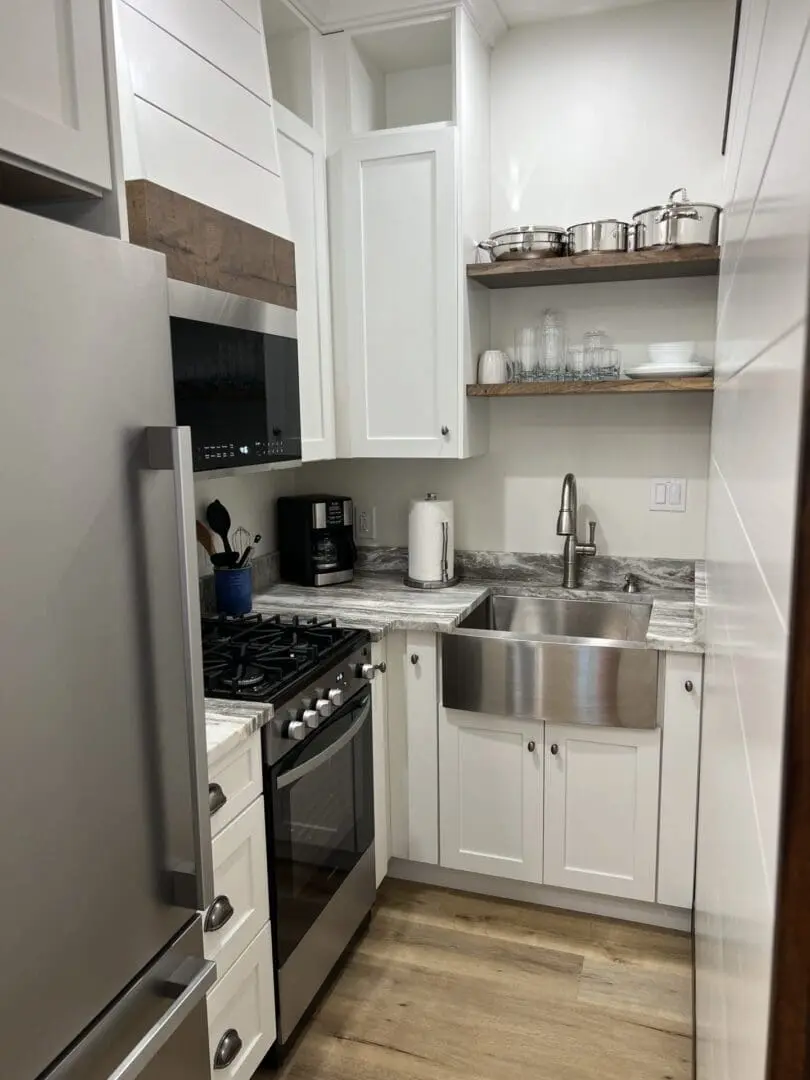 Custom-Tiny-House-Modern-Kitchen-Design
