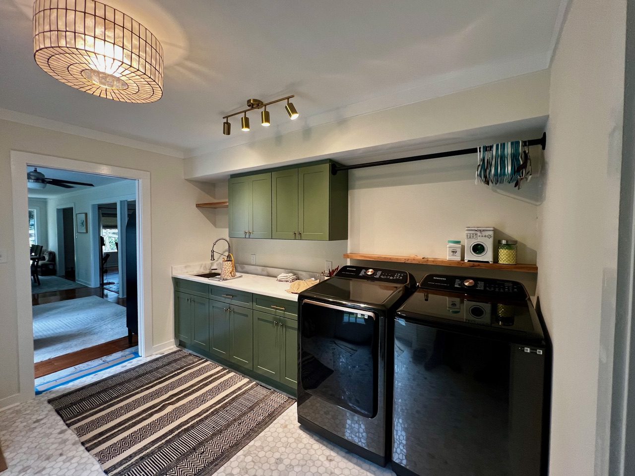 Appliance-Upgrade-Custom-Cabinets-Painting